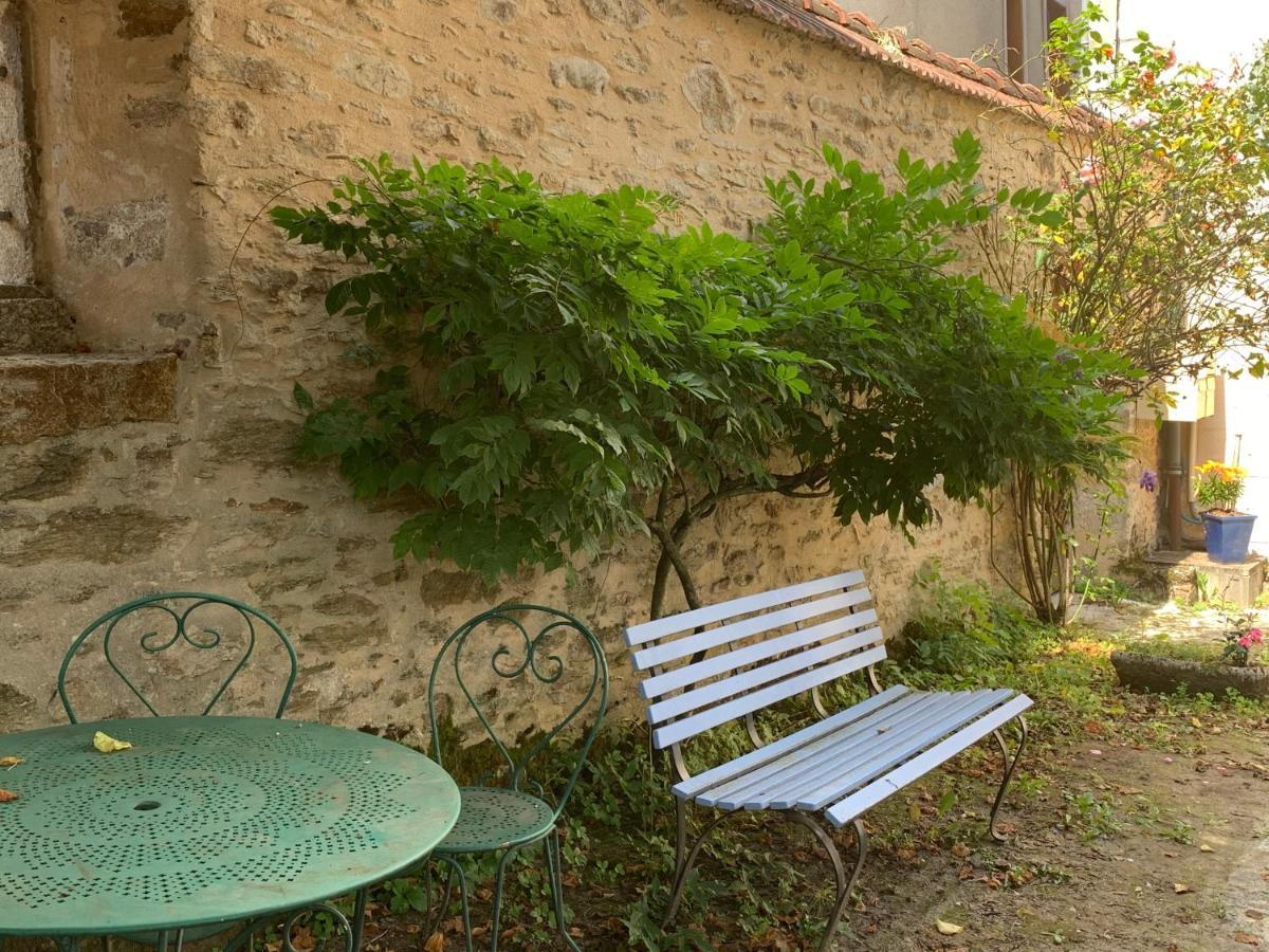 La Cour Pavee, T2 Lumineux, Cosy, Confort 55 M2 แซ็งต์-เลโอนาร์-เดอ-โนบลาต์ ภายนอก รูปภาพ